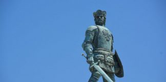 Otkriven spomenik knezu Lazaru