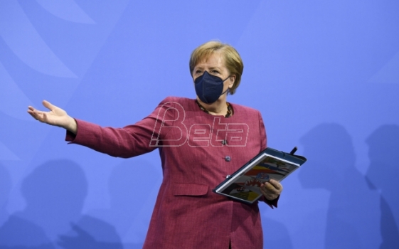 Merkel: dramatična situacija sa biodiverzitetom