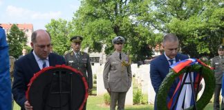 Volas i Stefanović odali poštu braniocima Beograda