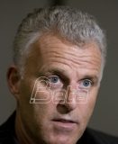 Holanđani odali poštu Peteru R. de Vrisu