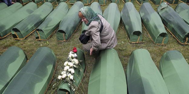SRS: Zabraniti izložbu o Srebrenici