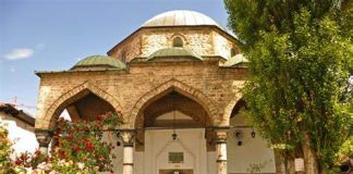 Erdogan: Džamije – centri znanja i kulture