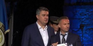 Milanović odlikuje jedinice koje su učestvovale u zločinima