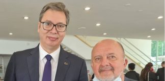 Vučić se slikao sa Slovencem koji kaže da su Hrvati stoka