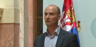 Božović: Privođenje poslanika iz Crne Gore – zabrinjavajući signal