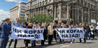 UBS poziva klijente da povuku tužbe