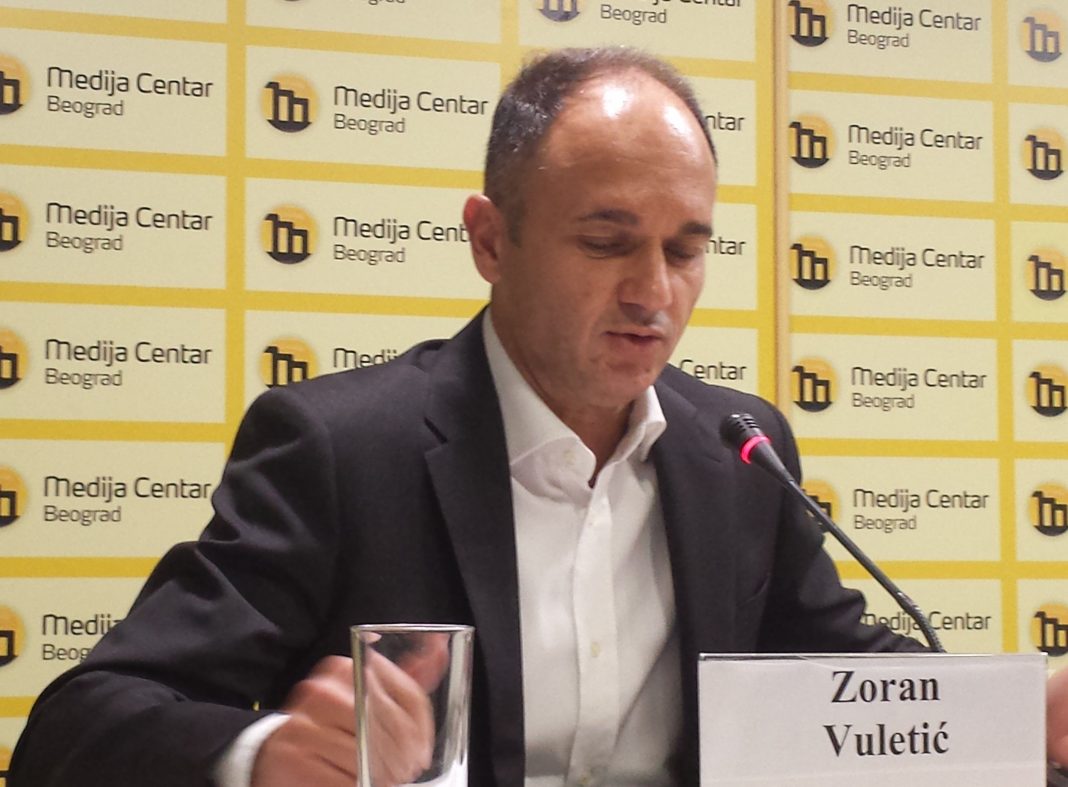 Vuletić: Opasna ratna igra Vučića i Dodika