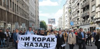 Protest srpskih advokata: Policija sprečila blokadu autoputa