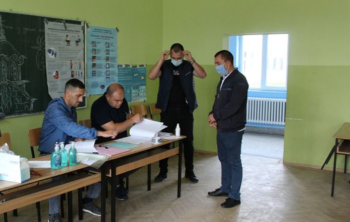 kosovo izbori 21 radiokim
