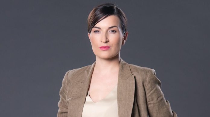 Jelena-Obucina_ZLO0837-sml-1-e1632483170388-1000x560