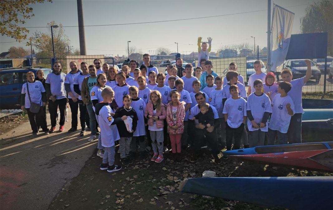 „Čisto iz ljubavi“ – ekološka akcija mladih kajakaša i kanuista iz Borče