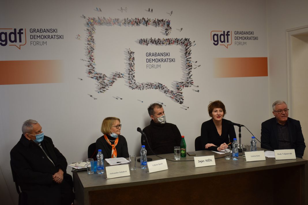 Srpski svet: „Šešeljizam“ ili „klerošešeljizam“