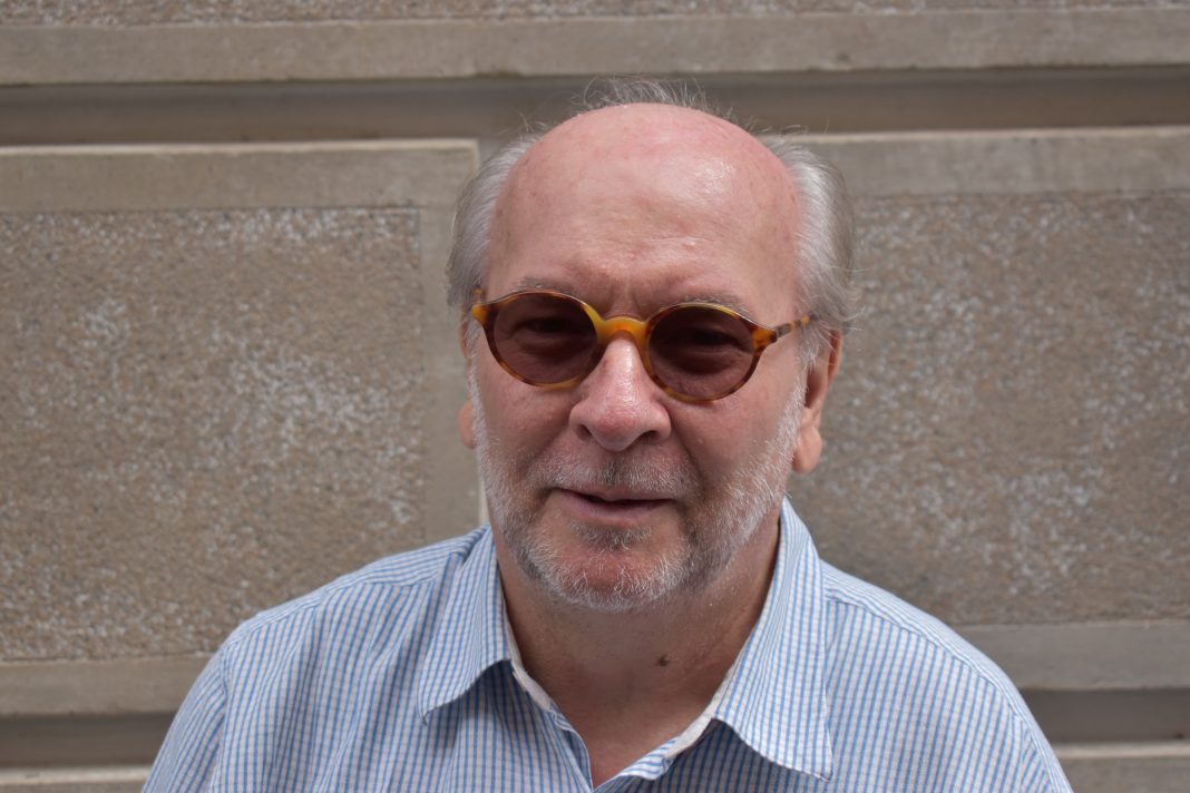 Kad država deli doze