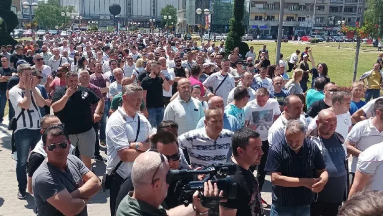 Vučićeva „svetla budućnost Fijata“: Otkazi i gašenje fabrike