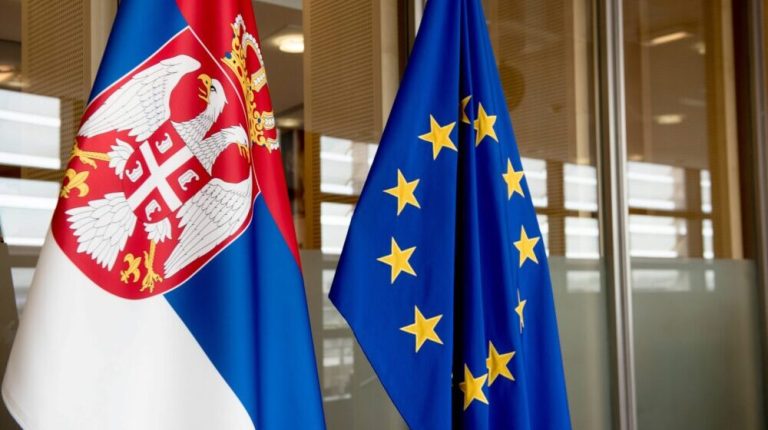 Članstvo u EU podržava 43 odsto građana Srbije