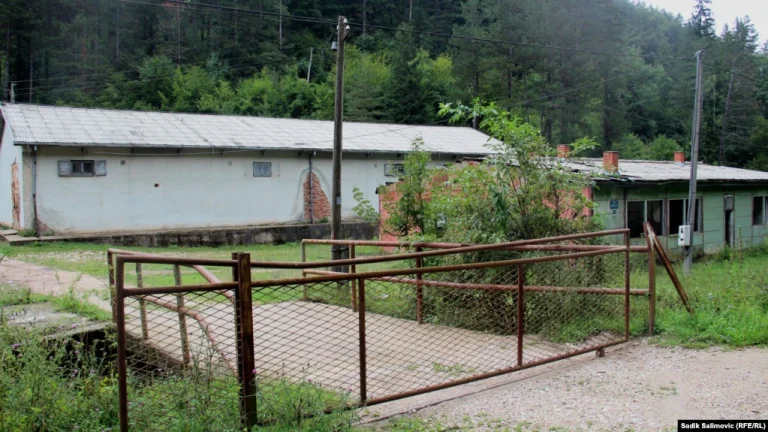 Osnivač logora, u kojem su mučeni i ubijani Bošnjaci, u Gradskom vijeću Beograda