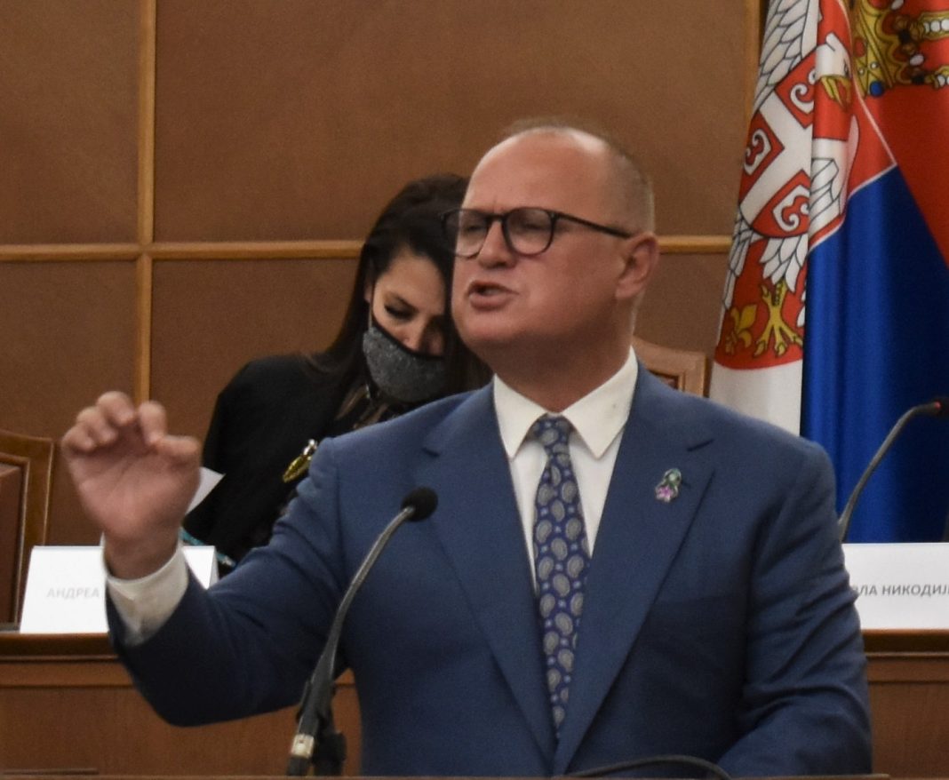 Ministar Vesić: Nisam kriv ali sutra podnosim ostavku