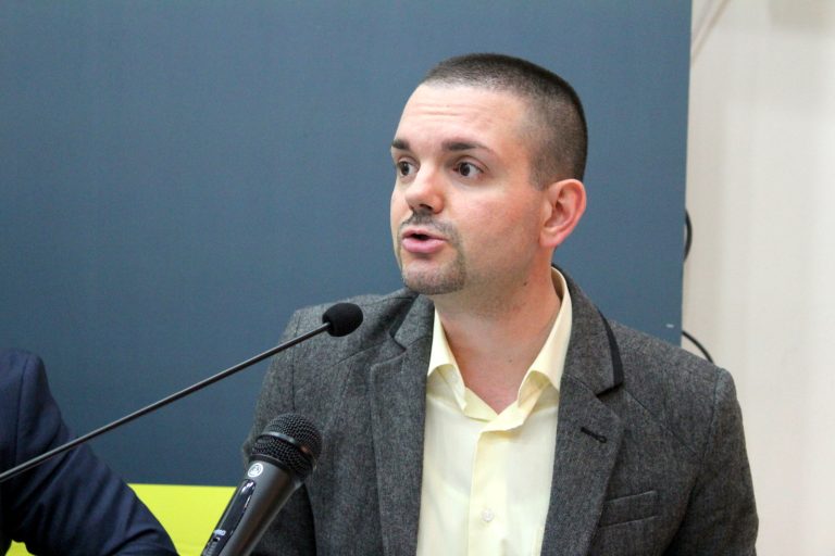 Dr Milivoj Bešlin: Po modelu Glajhšaltunga sprovodi se nasilna srbijanizacija Vojvodine