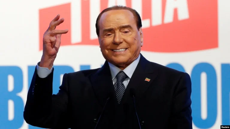 Umro bivši italijanski premijer Silvio Berlusconi