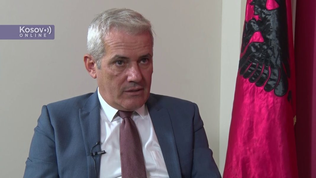 Svečlja: Na snimku iz Banjske vidi se i Milan Radoičić