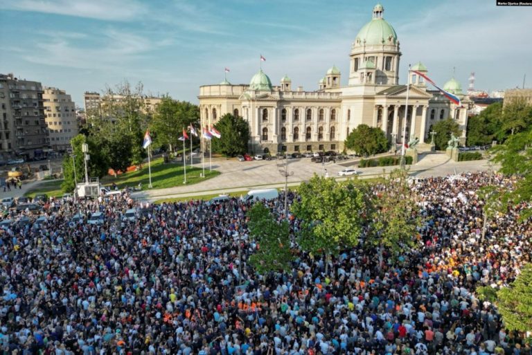 Protest „Srbija protiv nasilja“ ponovo u petak: Poznat i novi „prsten“