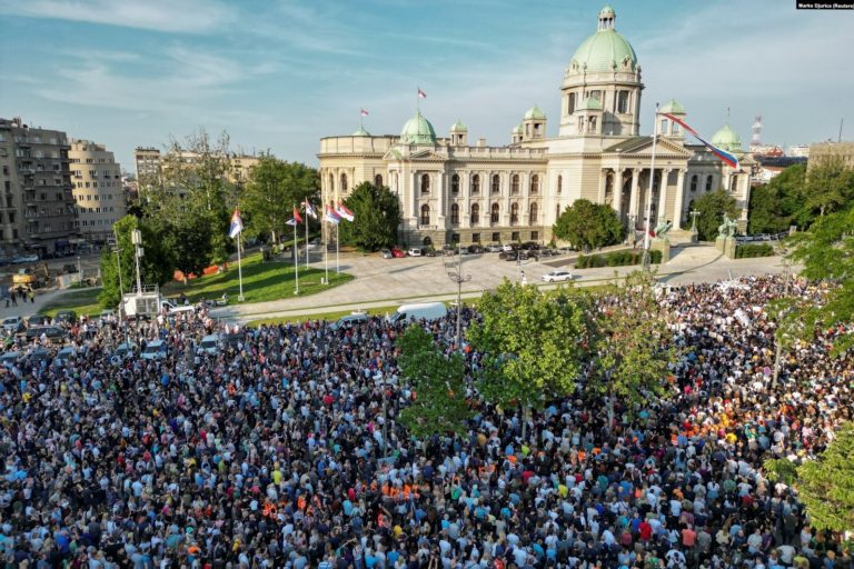 Peti protest “Srbija protiv nasilja”: Vučiću, odlazi