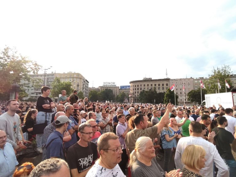 Počeo deveti protest Srbija protiv nasilja