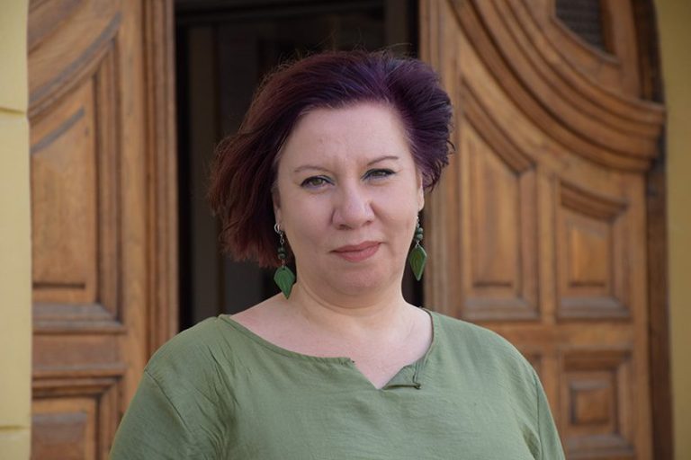 Novi Optimizam: Nastavlja se politički progon profesorke Senke Jankov iz Zrenjanina
