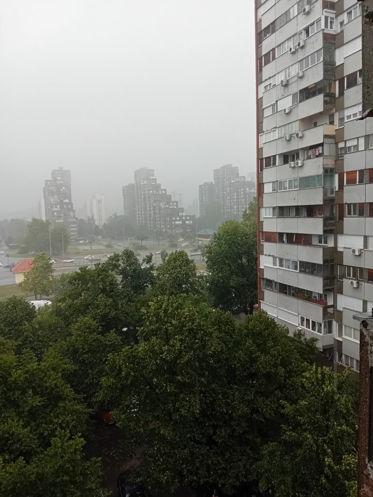 Oluja stigla do Srbije