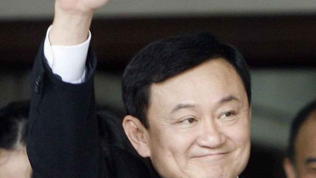 Šinavatri osam godina zatvora po povratku na Tajland