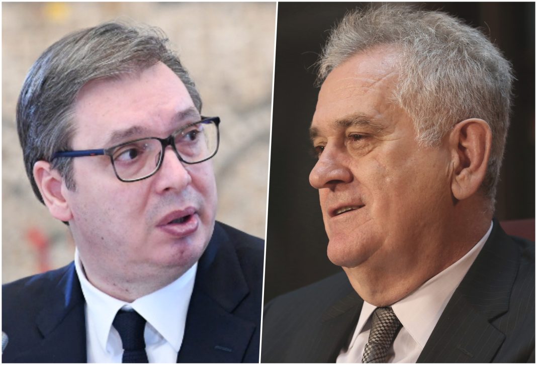 Skidanje paučine: Kako se Vučić setio Tome