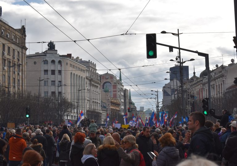 ProGlas na Terazijama: Vlastima “crveni karton”