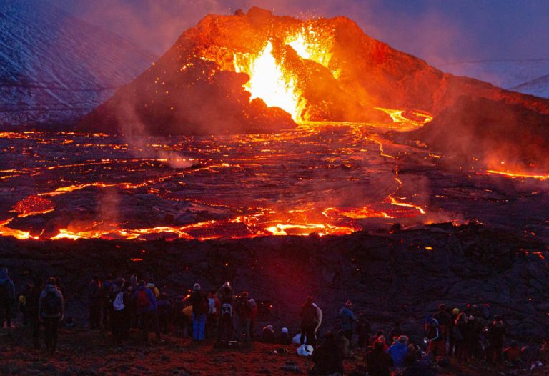 Island: Vulkanska erupcija se smiruje