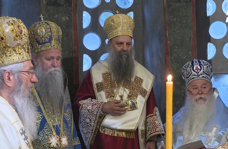 Božićna liturgija u Pećkoj Patrijaršiji: Mir, zdravlje i blagostanje
