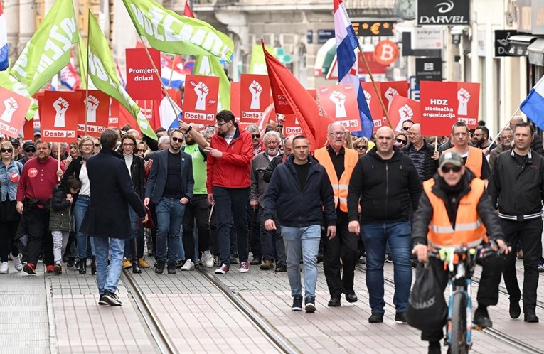 Veliki prosvjed protiv HDZ-a u pet gradova