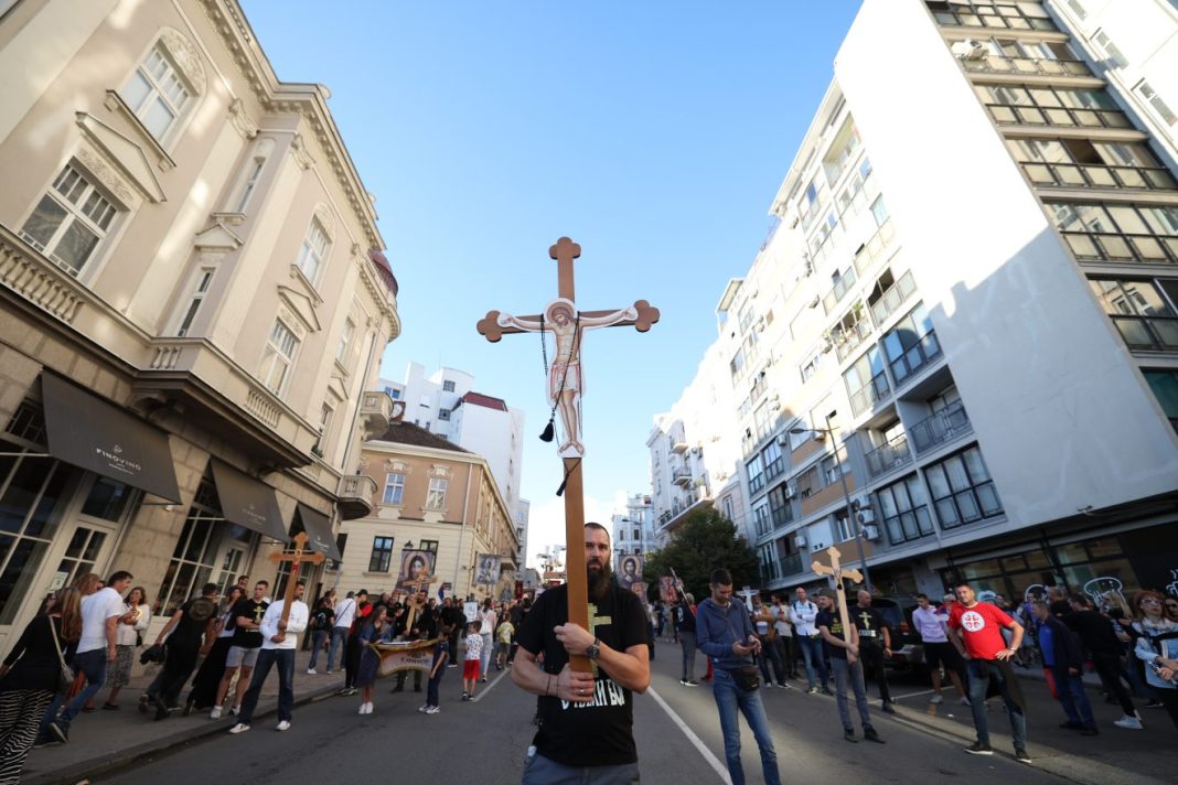 JEDAN POGLED NA BLISKU PROŠLOST I SUMORNU SADAŠNJICU Nacionalizam je postao naš usud