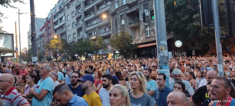 U Beogradu završen protest Eko straže ispred zgrade RTS