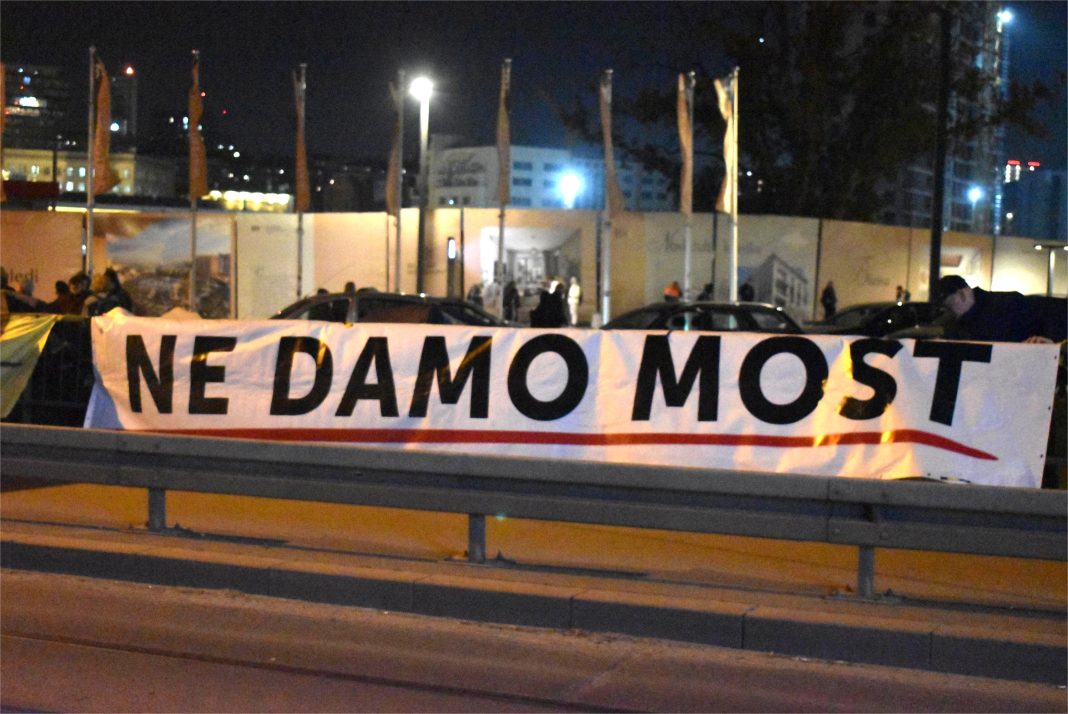 Uhapšeno pet aktivista inicijative Most ostaje